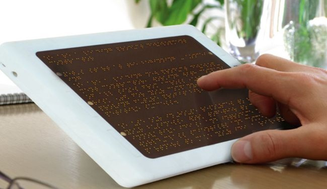Дисплей со шрифтом Брайля для чтения электронных книг.