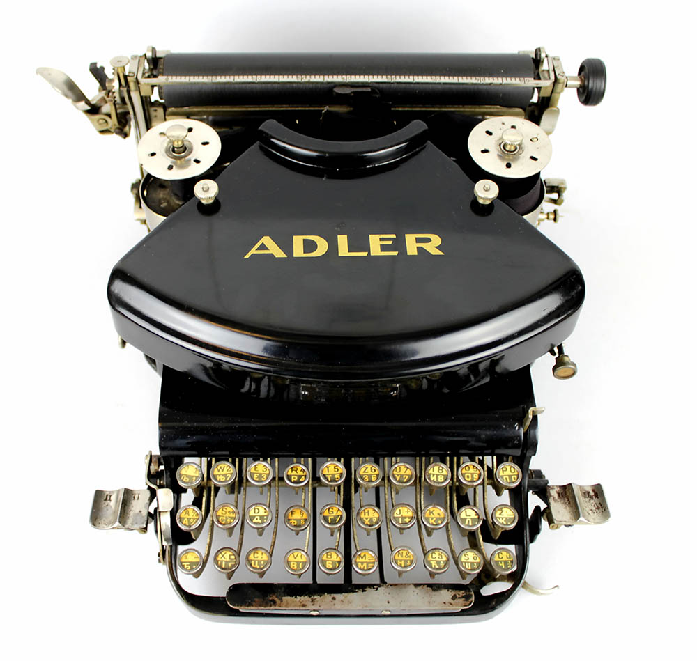 Пишущая машинка Adler 